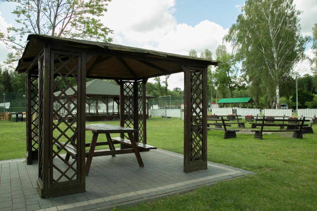 Camping Oaza Blonie Kornik Domki Standard - 3 Pokoje Eksteriør billede