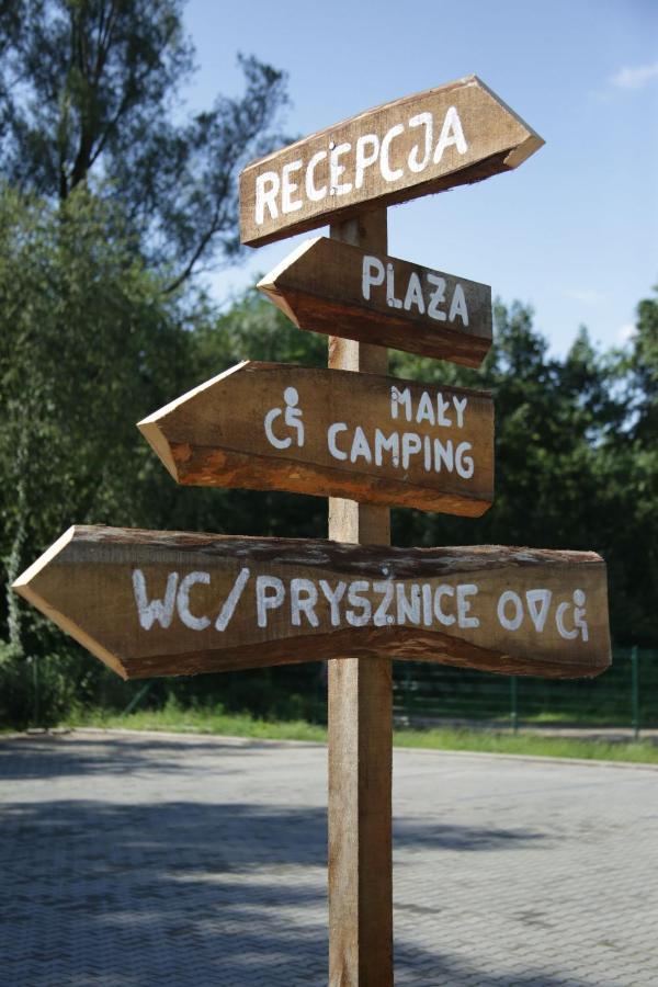 Camping Oaza Blonie Kornik Domki Standard - 3 Pokoje Eksteriør billede