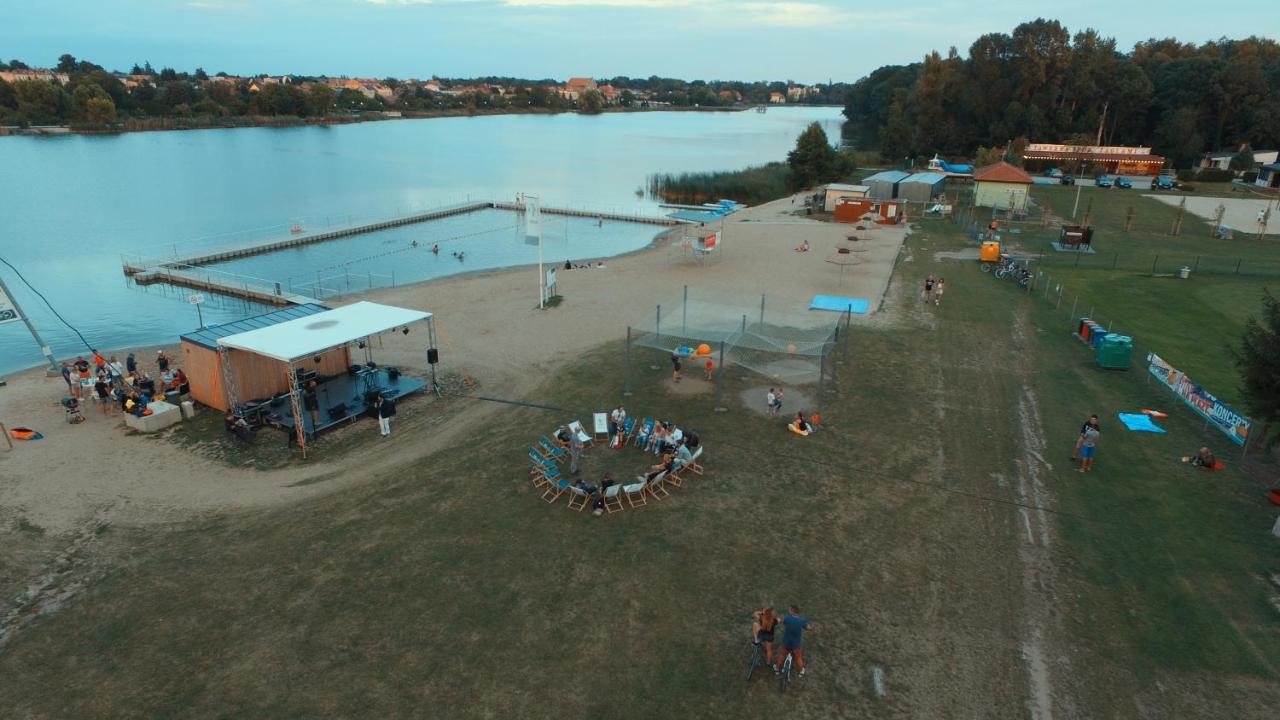 Camping Oaza Blonie Kornik Domki Standard - 3 Pokoje Eksteriør billede