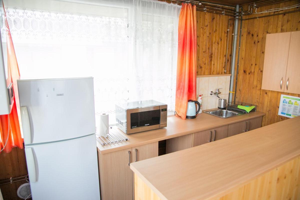 Camping Oaza Blonie Kornik Domki Standard - 3 Pokoje Eksteriør billede